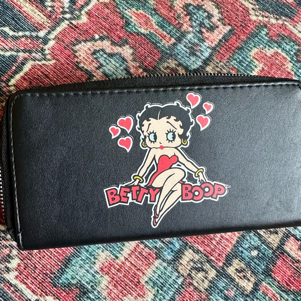Betty Boop Black and Red Zipper Pouch